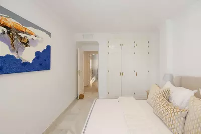Middle Floor Apartment in Marbella