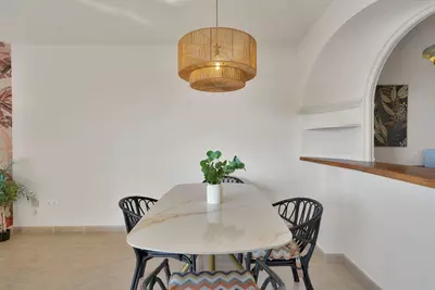 Middle Floor Apartment in Estepona