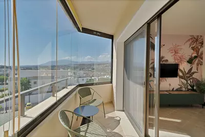 Middle Floor Apartment in Estepona