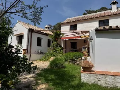 Finca - Cortijo in Casares