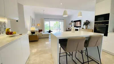 Ground Floor Apartment in El Paraiso