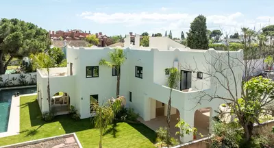 Detached Villa in Guadalmina Baja