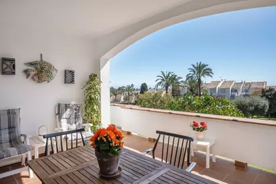 Middle Floor Apartment in Nueva Andalucía
