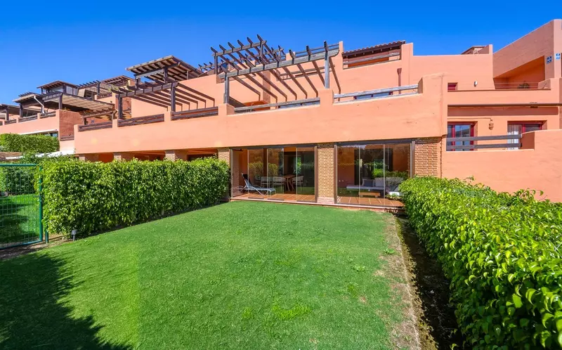 Ground Floor Apartment in Casares Playa