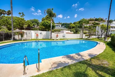 Ground Floor Apartment in Benahavís