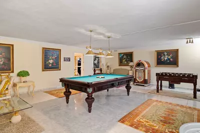 Detached Villa in Nueva Andalucía