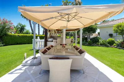Detached Villa in Nueva Andalucía