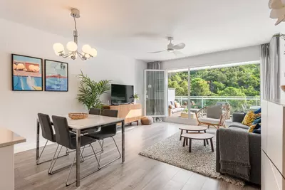 Middle Floor Apartment in Benahavís