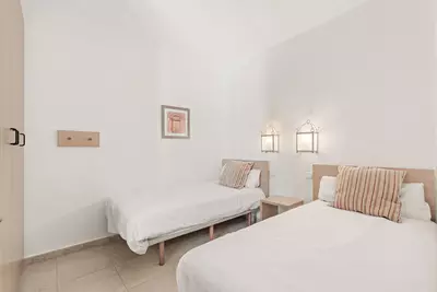 Middle Floor Apartment in Manilva