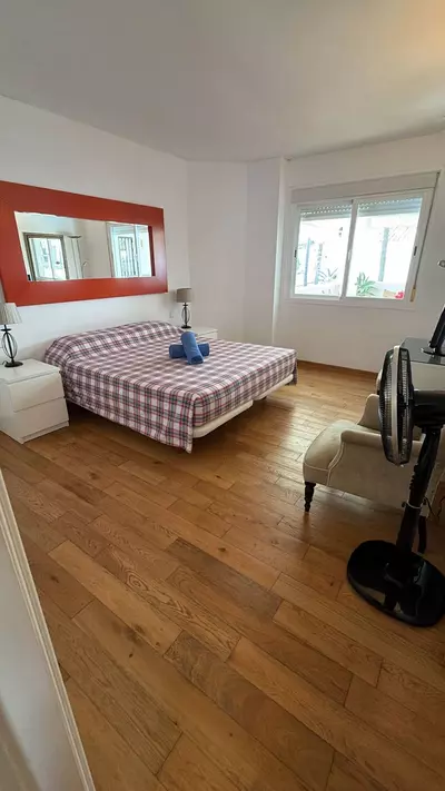 Middle Floor Apartment in Nueva Andalucía