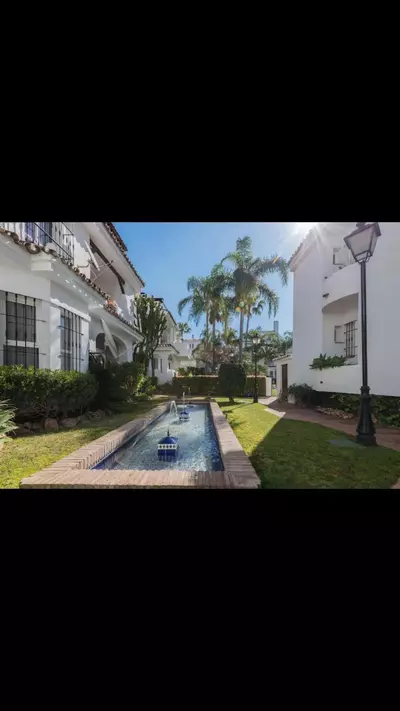 Middle Floor Apartment in Nueva Andalucía