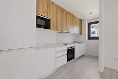 Middle Floor Apartment in Estepona