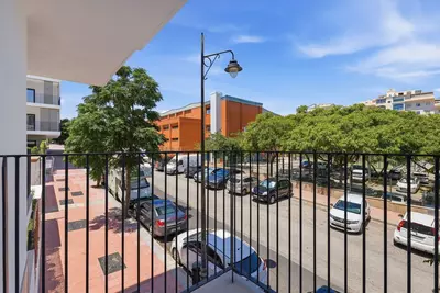 Middle Floor Apartment in Estepona