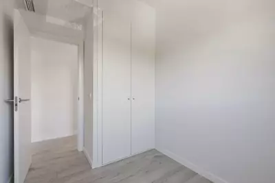 Middle Floor Apartment in Estepona