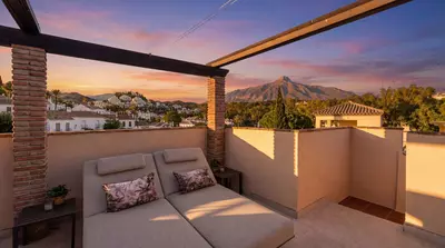 Penthouse Duplex in Nueva Andalucía