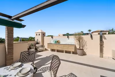 Penthouse Duplex in Nueva Andalucía