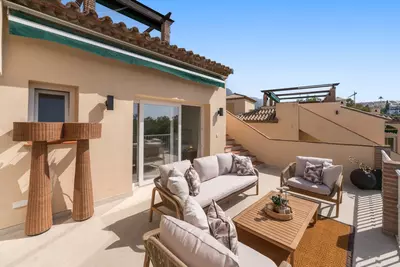 Penthouse Duplex in Nueva Andalucía