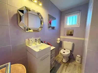 Semi-Detached House in Bel Air