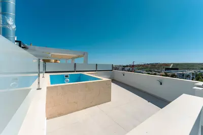 Penthouse Duplex in Estepona