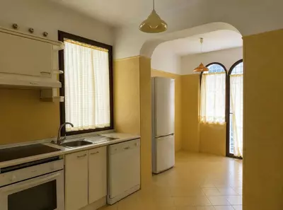 Detached Villa in Artola