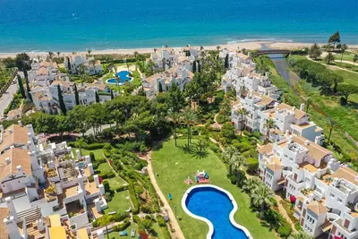 Middle Floor Apartment in Marbella