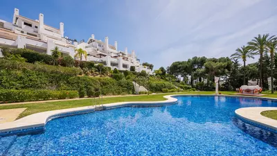 Middle Floor Apartment in Marbella