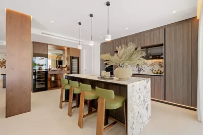 Middle Floor Apartment in Marbella