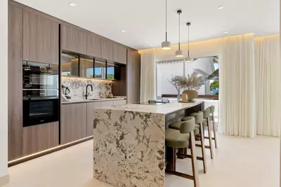 Middle Floor Apartment in Marbella