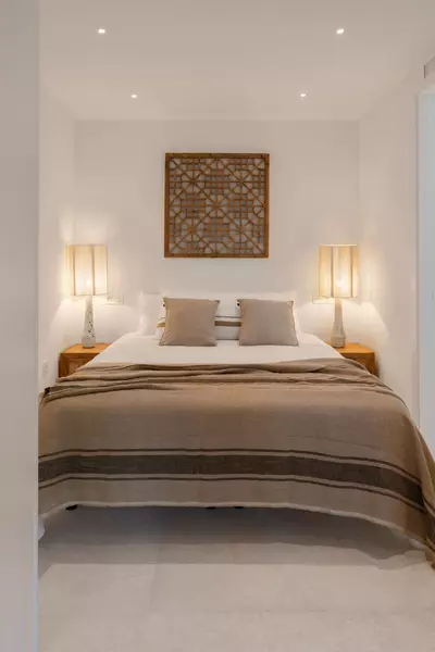Middle Floor Apartment in Nueva Andalucía