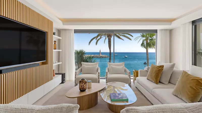 Middle Floor Apartment in Puerto Banús