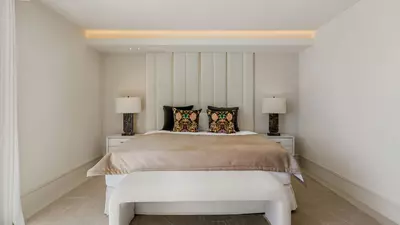 Middle Floor Apartment in Puerto Banús