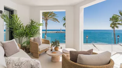 Middle Floor Apartment in Puerto Banús
