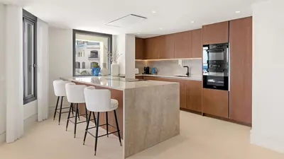 Middle Floor Apartment in Puerto Banús