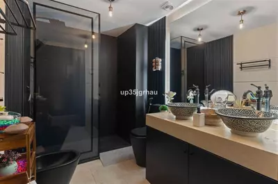 Middle Floor Apartment in Estepona