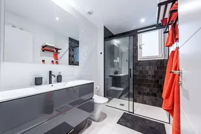 Middle Floor Apartment in Nueva Andalucía