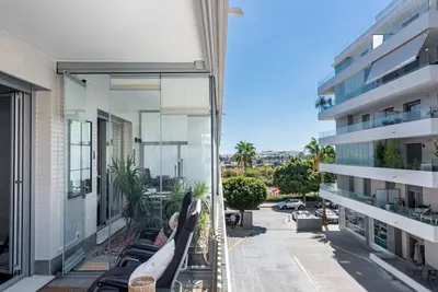 Middle Floor Apartment in Nueva Andalucía