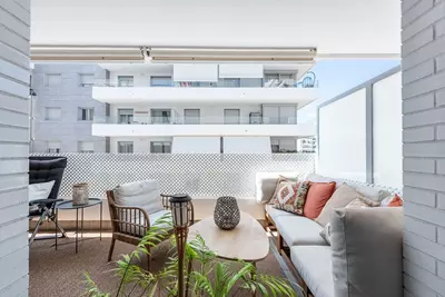 Middle Floor Apartment in Nueva Andalucía