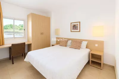 Middle Floor Apartment in Manilva