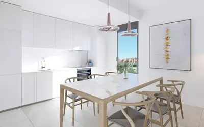 Middle Floor Apartment in Estepona