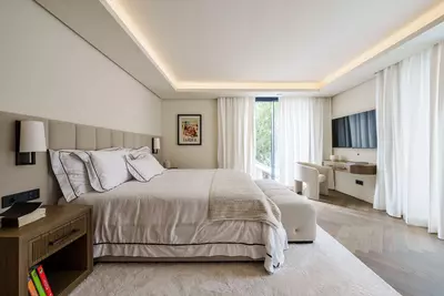 Detached Villa in Nueva Andalucía