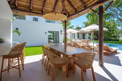 Detached Villa in Nueva Andalucía