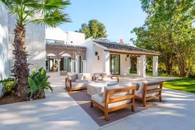 Detached Villa in Nueva Andalucía