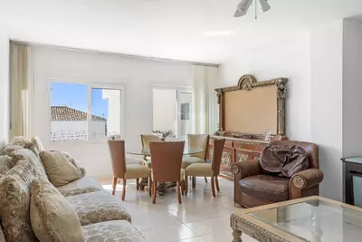 Middle Floor Apartment in Puerto Banús