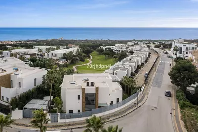 Detached Villa in Cabopino