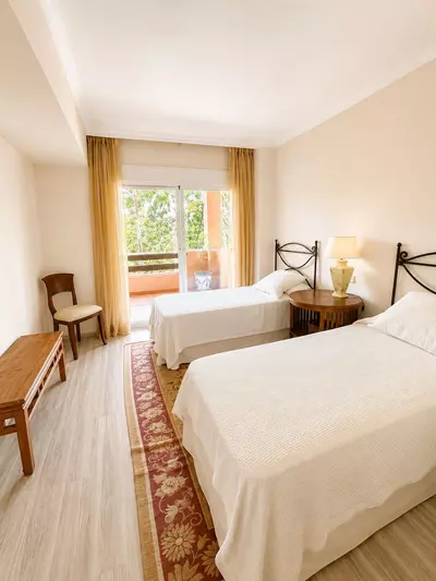 Middle Floor Apartment in Guadalmina Baja