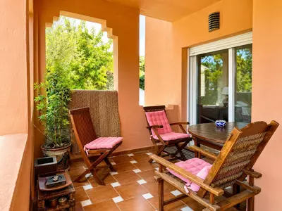 Middle Floor Apartment in Guadalmina Baja