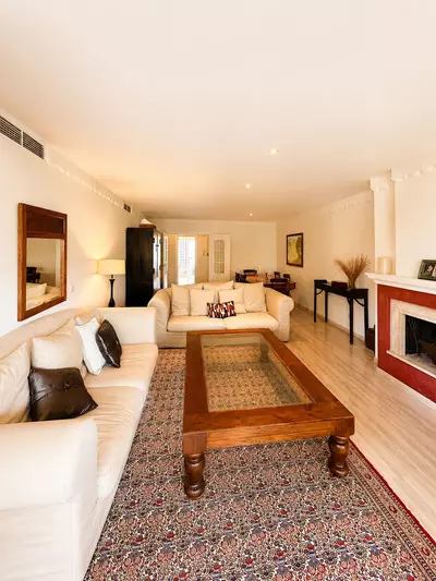Middle Floor Apartment in Guadalmina Baja