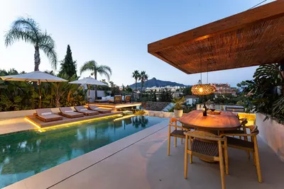 Detached Villa in Nueva Andalucía