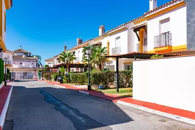 Townhouse in Estepona