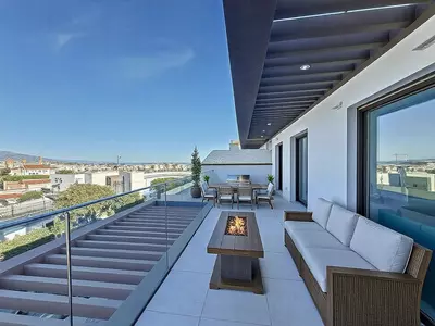 Top Floor Apartment in Estepona